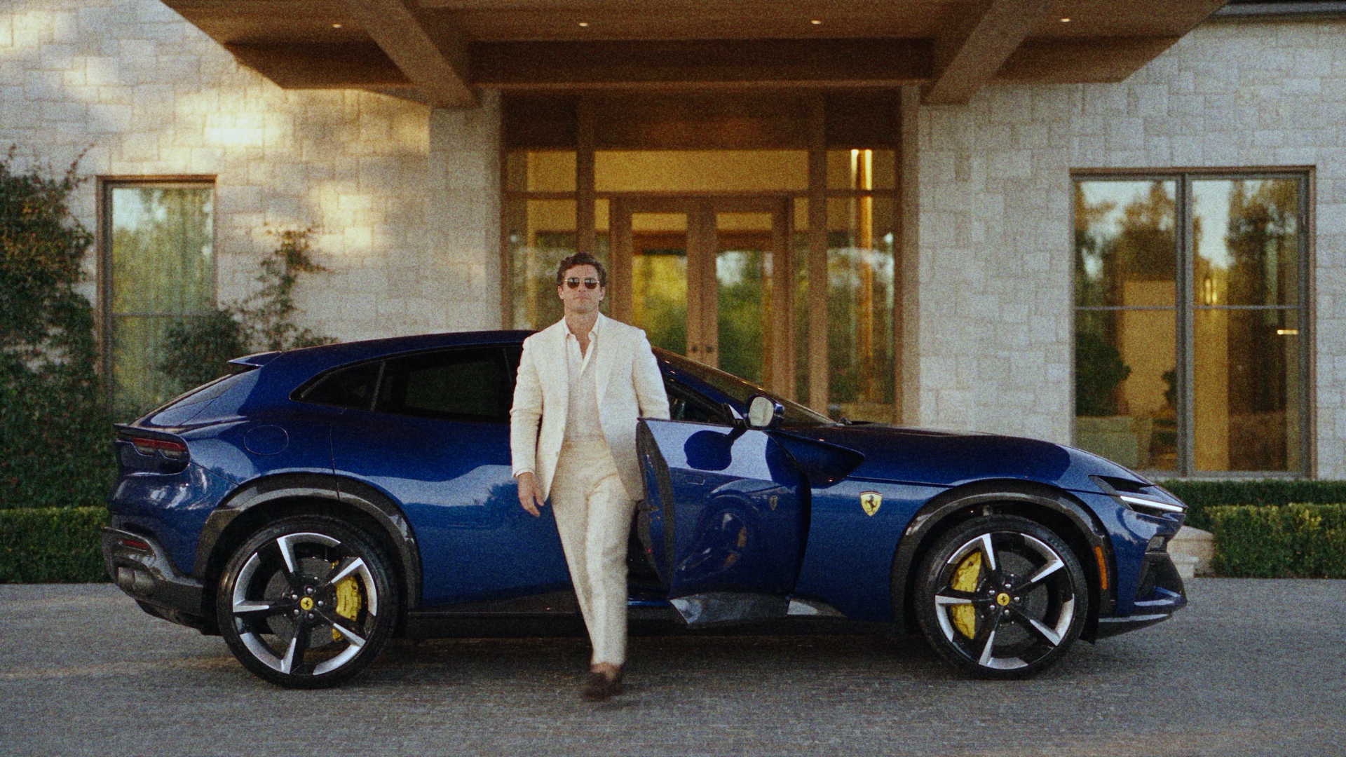 LUXURY LIFESTYLE Scene Composition Still